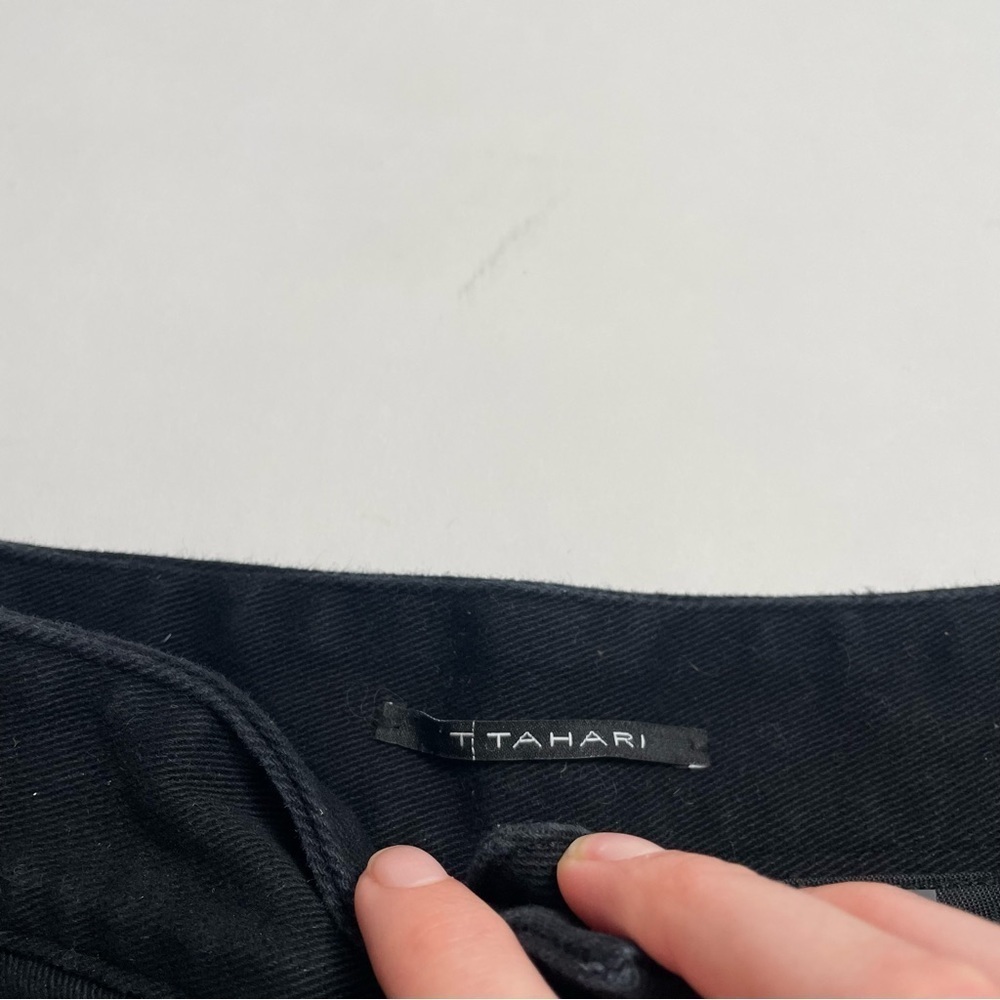 T TAHARI black denim zip front mini skirt - Picture 2 of 5